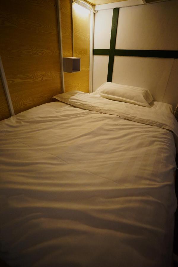 Barn Laos Hostel Vientiane Esterno foto